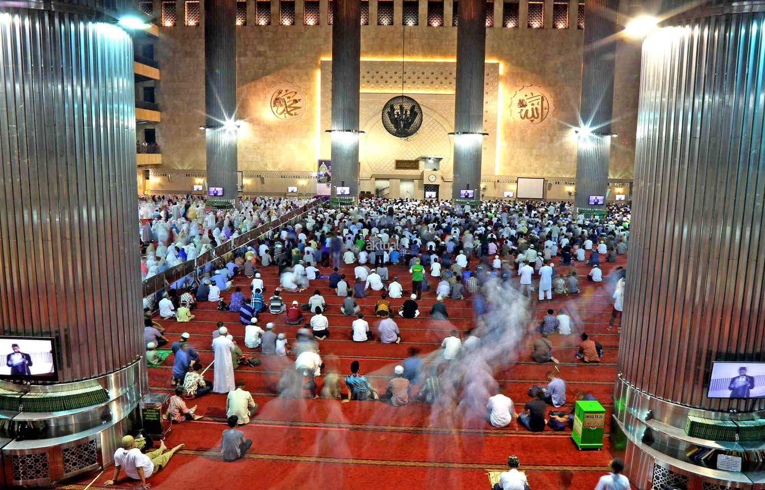 Mesjid Istiqlal Moschea, Giacarta, Indonesia