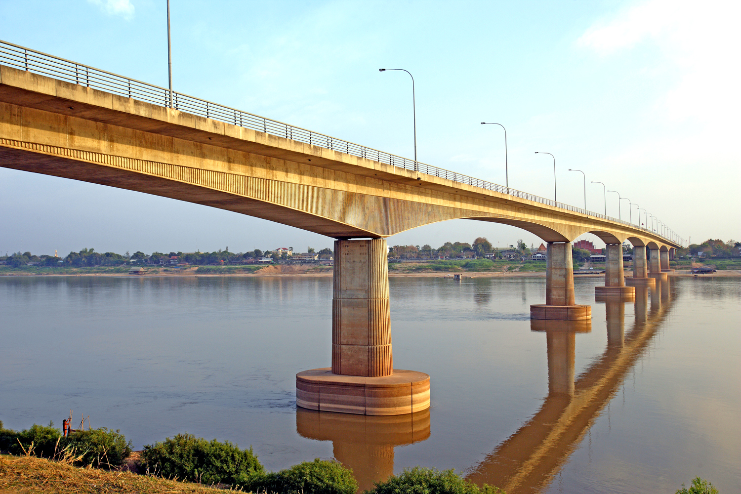 Come arrivare a Vientiane Laos: Ponte dell'Amicizia Thailandia Laos, Thai-Lao Friendship Bridge