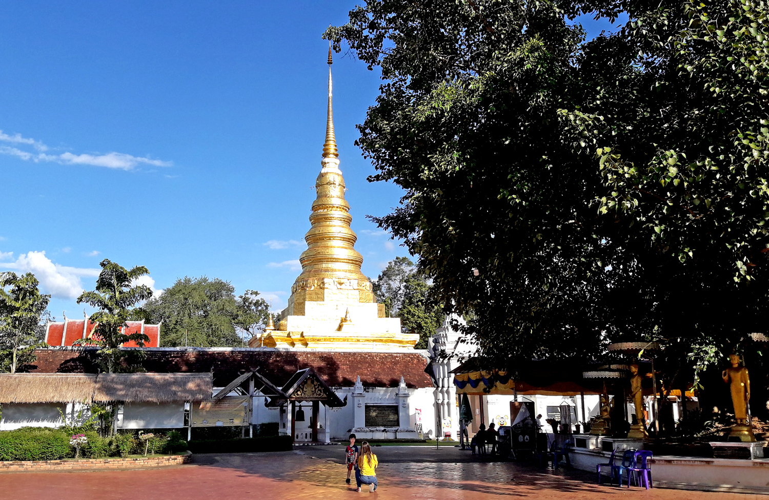 Nan Nord Thailandia: tempio Wat Phrathat Chae Haeng 
