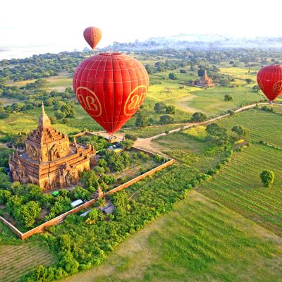 Escursione in Mongolfiera Bagan