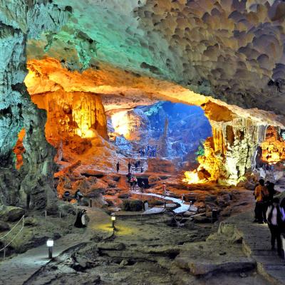 Baia di Halong Vietnam: Grotta delle Sorprese