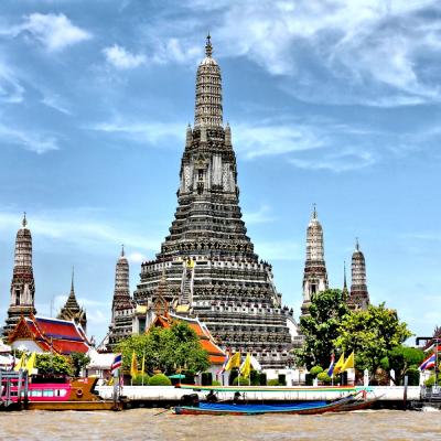 Tour giornaliero: Tempio dell'Alba Bangkok Thailandia