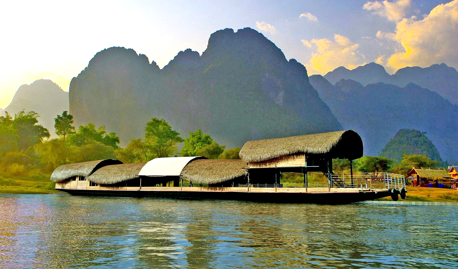 Paesaggi sul Mekong Luang Prabang Laos