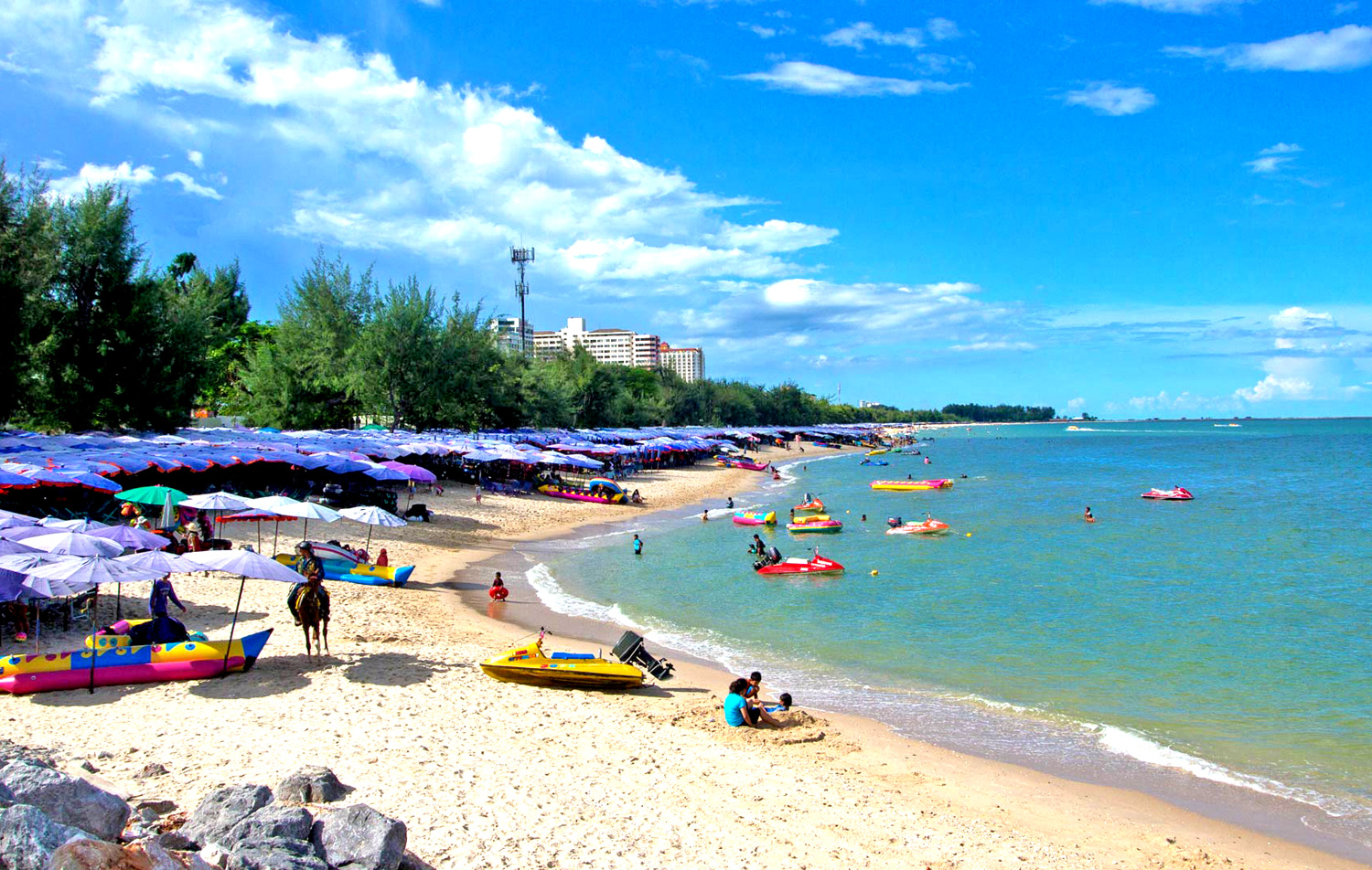 Cha-Am Beach: le spiagge di Phetchaburi, Thailandia