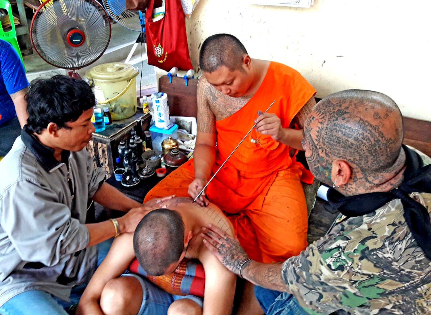 Tatuaggio Gao Yord: Wat Bang Phra, Nakhon Chaisi, Nakhon Pathom
