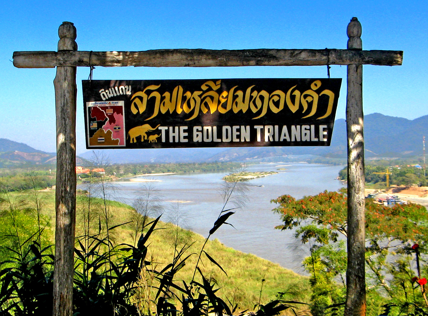Tour Triangolo D'Oro: Myanmar, Laos e Thailandia si abbracciano sul fiume Mekong
