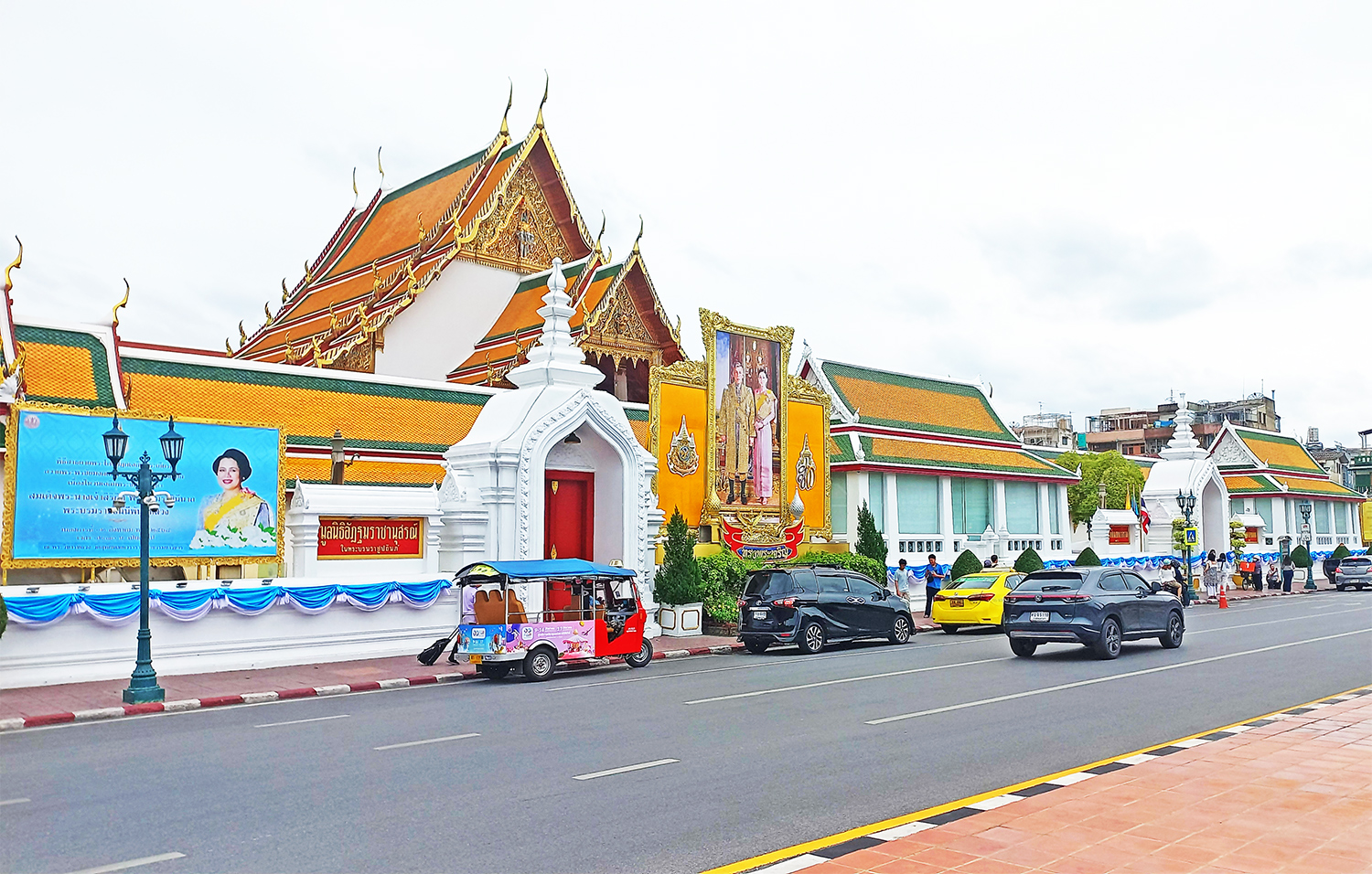 Tempio Wat Suthat - Bangkok - Entrata