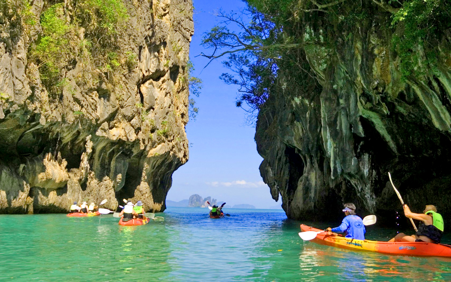 Kayak ad Ao Thalene Canyon provincia di Krabi, Thailandia