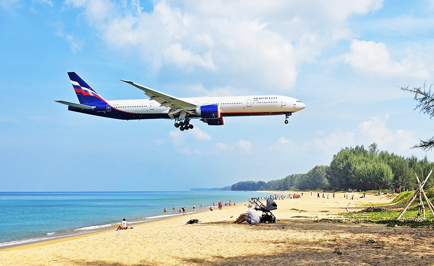 Spiaggia di Maikao - Airport Beach - isola di Phuket
