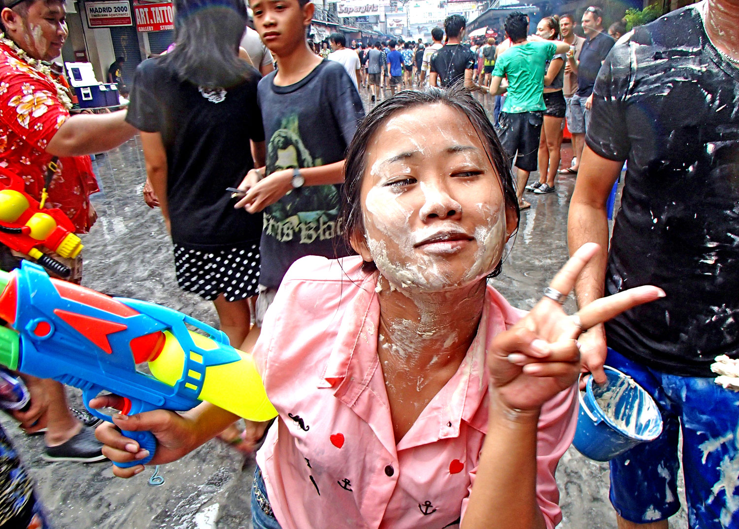 Il Capodanno Thailandese: festeggiamenti a Chiang Mai durante la Festa dell'Acqua