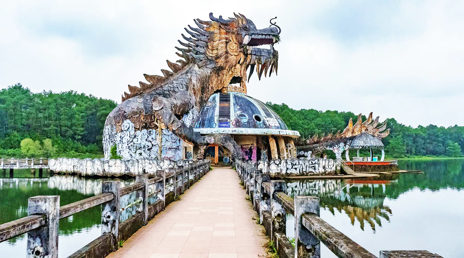 Hue cosa visitare cosa vedere: Ho Thuy Tien parco acquatico