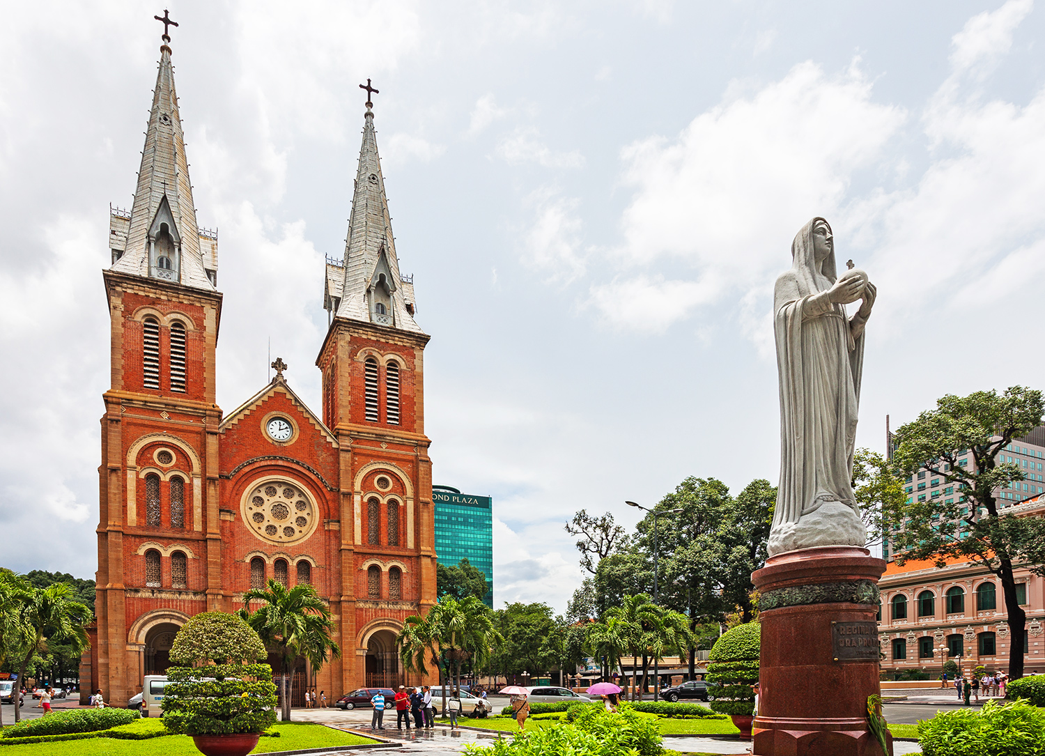 La cattedrale di Notre Dame a Ho Chi Minh (Saigon) Vietnam